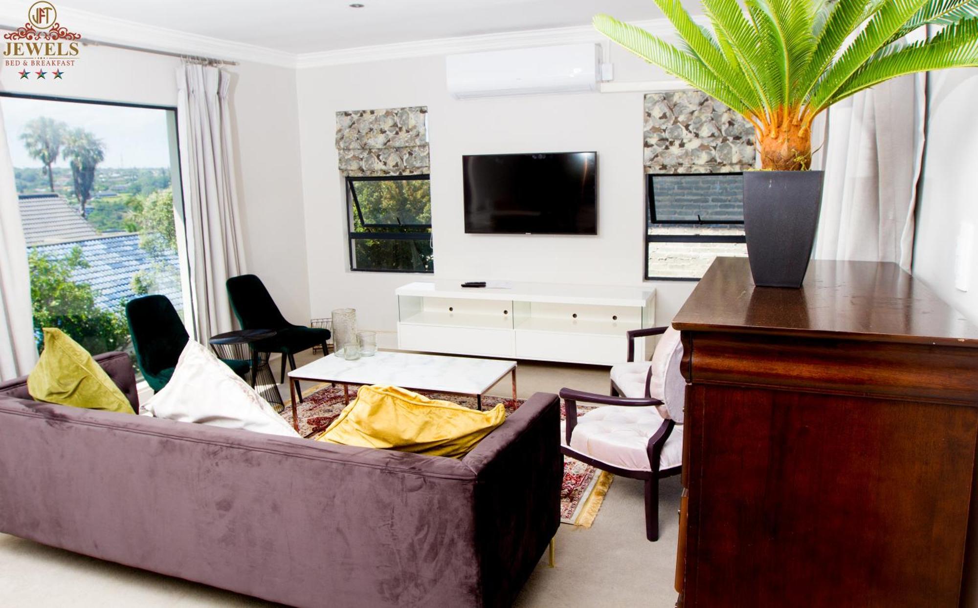 Jft Jewels Guest House Източен Лондон Екстериор снимка