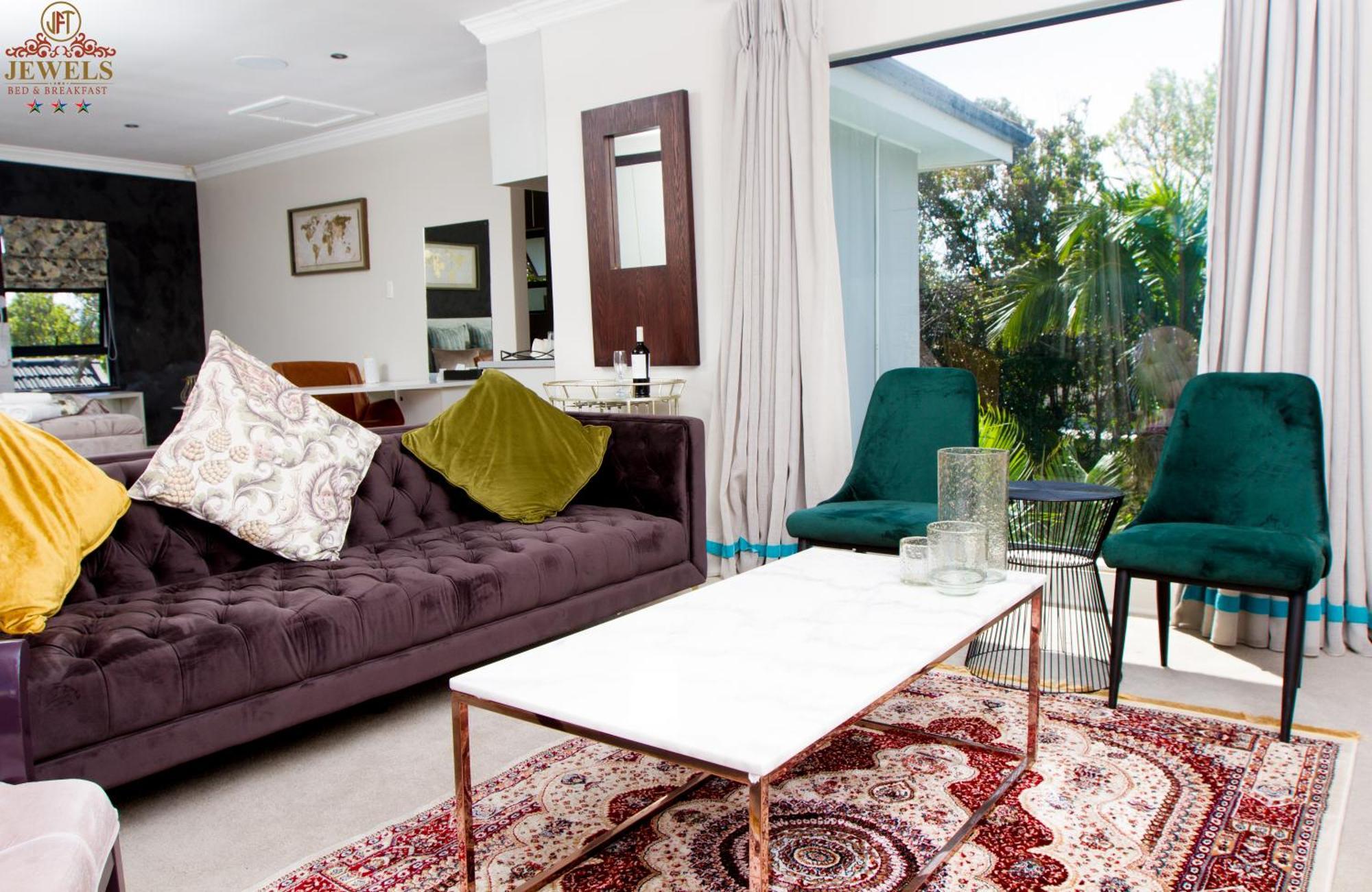 Jft Jewels Guest House Източен Лондон Екстериор снимка