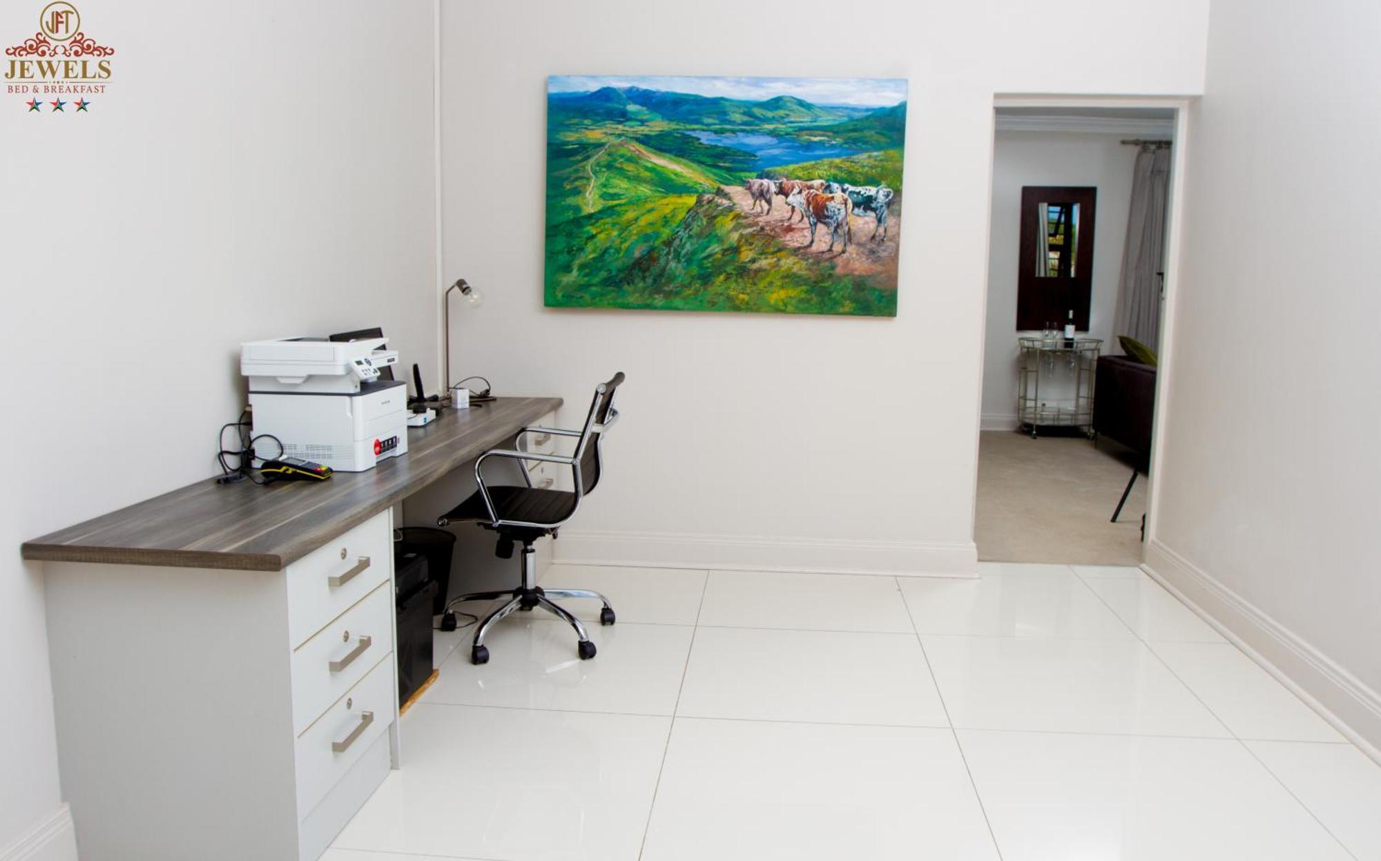 Jft Jewels Guest House Източен Лондон Екстериор снимка